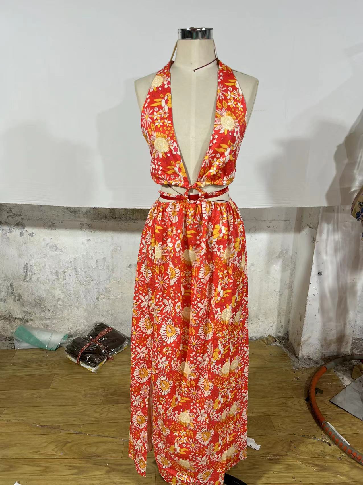 Bohemian Floral Maxi Dress with V Neck and Sleeveless Design Perfect for Vacation