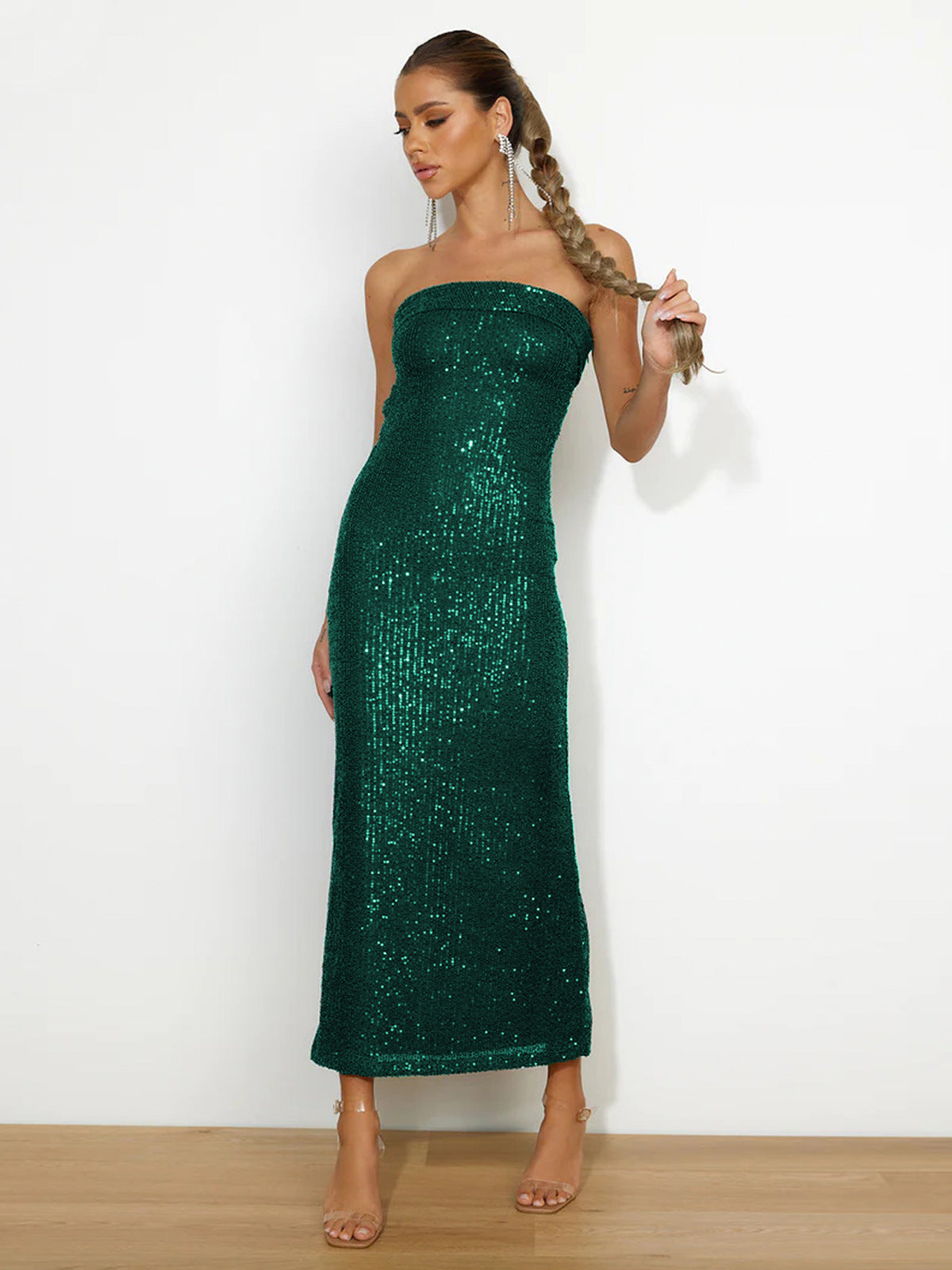 Elegant Sequin Maxi Dress for Weddings and Formal Events Stunning Cutout Design