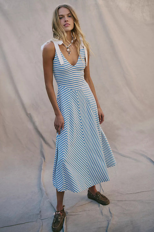 Striped Maxi Dress with Tie Back and V Neck Perfect for Vacation Days Casual and Elegant