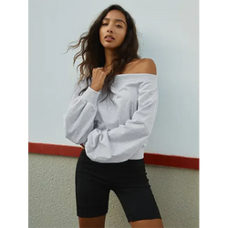 Carlijne - Off-Shoulder Sweatshirt