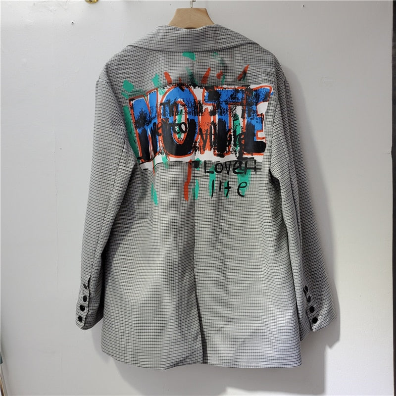 Aella - Blazer met Graffitiletters