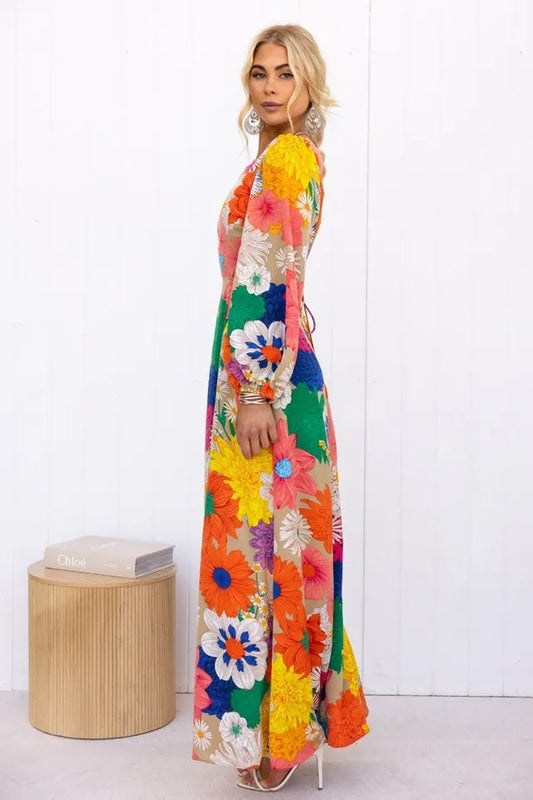 Floral Maxi Dress with Lantern Sleeves Perfect for Autumn Style Staple
