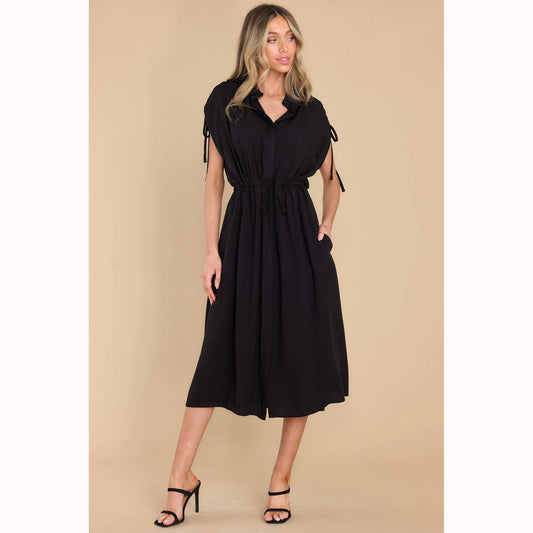 Summer Chic Mini Shirtdress with a Classic Collar and Tie Waist for Effortless Style