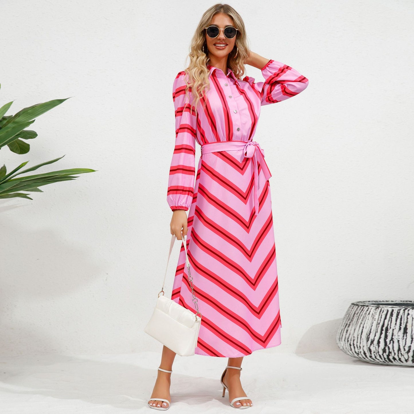 Elegant Striped Maxi Dress with Lantern Sleeves and Button Details for Effortless Style