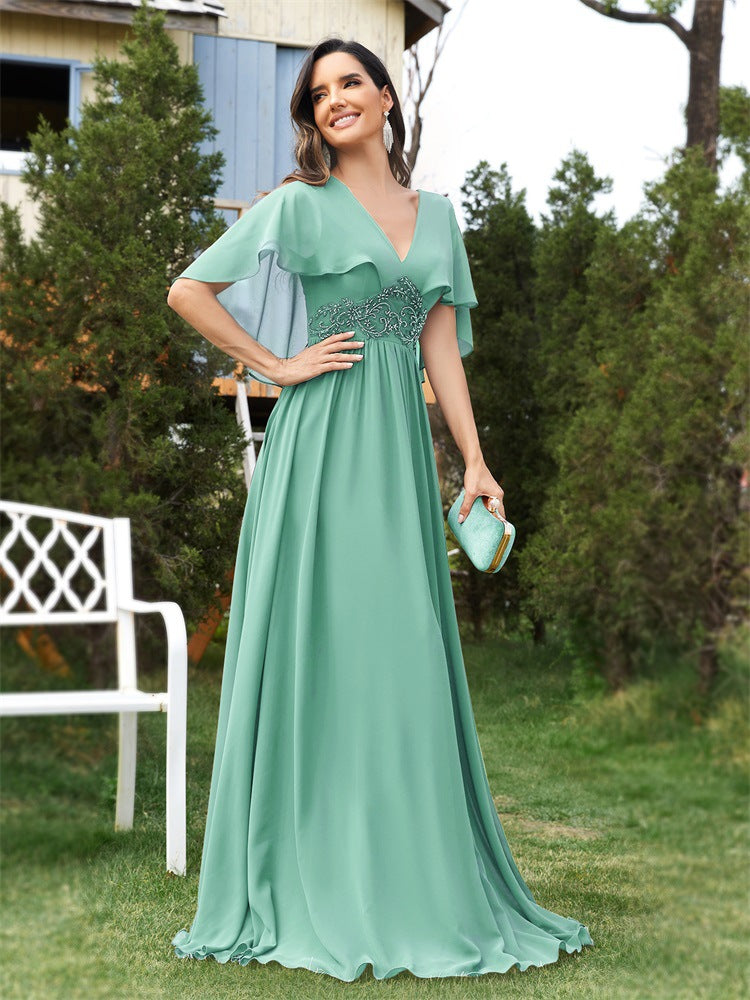 Emerald Green Maxi Dress with Applique Details for Formal Events and Special Occasions